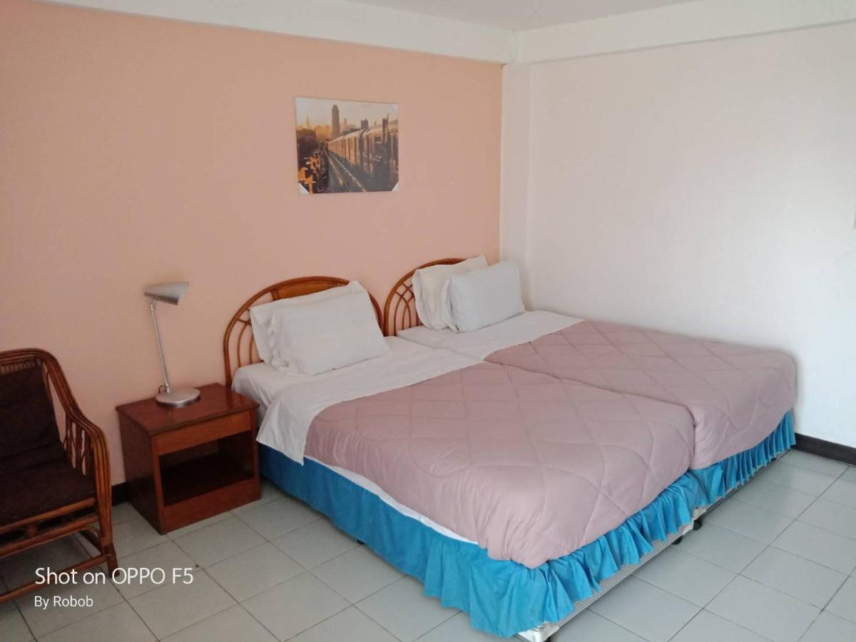 V.I.P. House Otel Chiang Mai Dış mekan fotoğraf