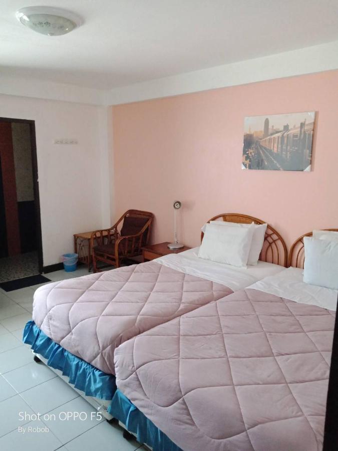 V.I.P. House Otel Chiang Mai Dış mekan fotoğraf